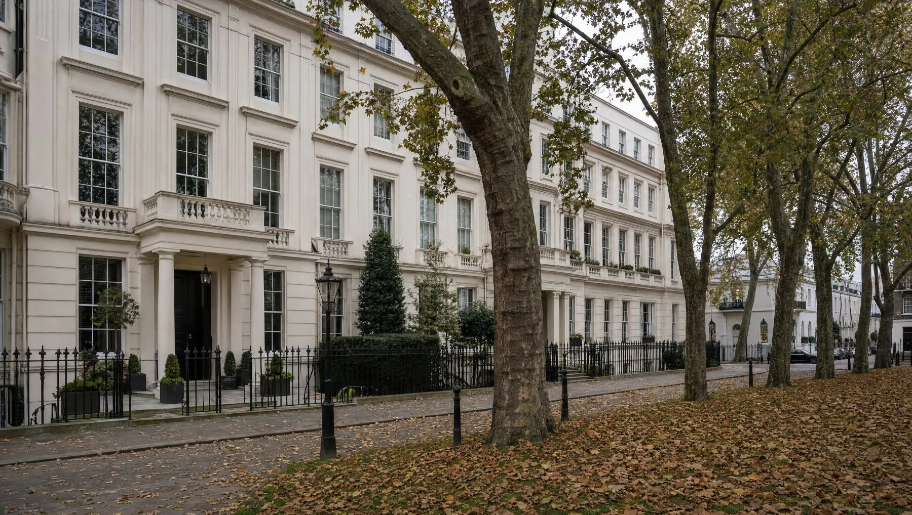 London garden-square townhouses